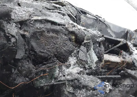 1998 Dodge Ram 1500 St из США, поврежденный, VIN 3B7HF13Z2WG233660